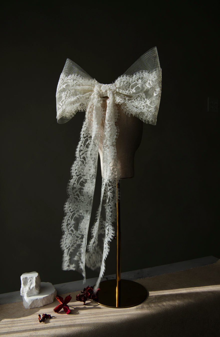 Isla elbow length bow veil editorial